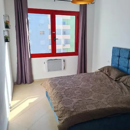 Midtown Escape Apartment