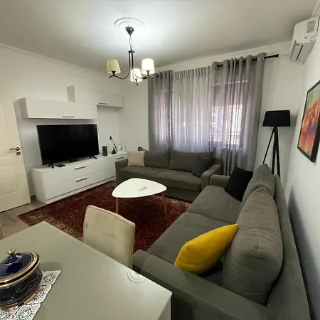 Midtown Escape Apartment *