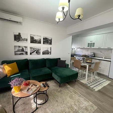 Midtown Escape Apartment Durrës